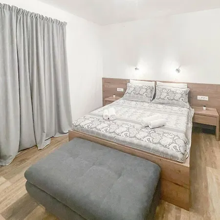 Apartment Sterna