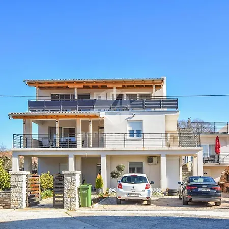 Sterna 公寓 图兰杰